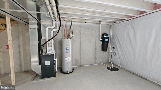 67 COTSWOOD CT, Smyrna, DE 19977