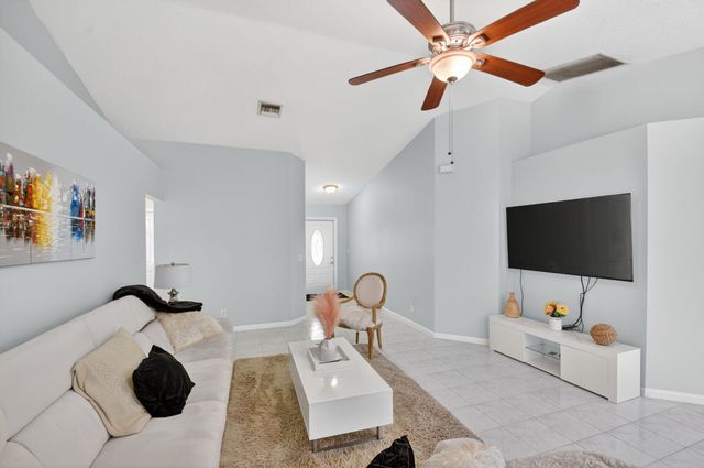 1080 Salmon Isle, Greenacres, FL 33413