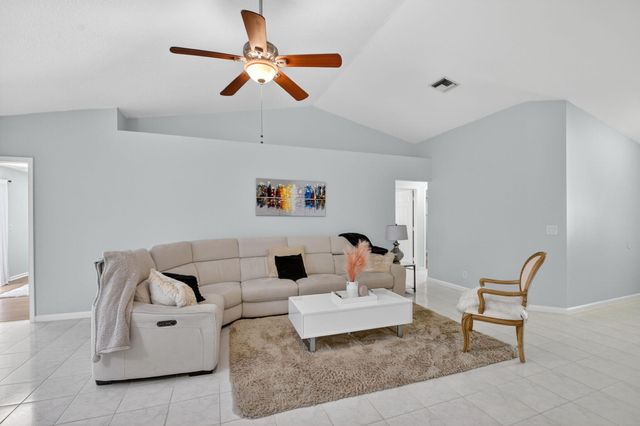 1080 Salmon Isle, Greenacres, FL 33413