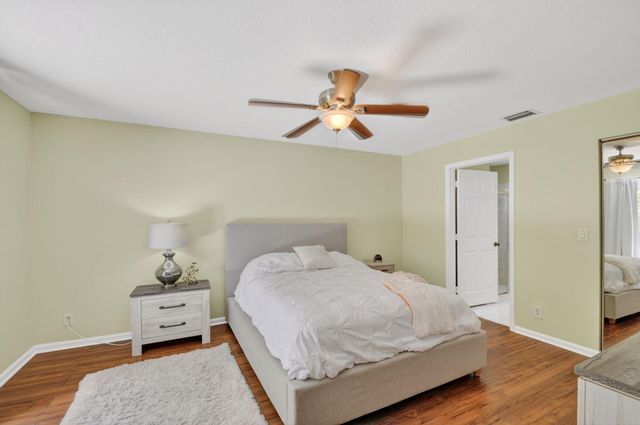 1080 Salmon Isle, Greenacres, FL 33413