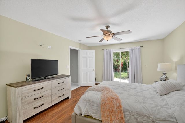 1080 Salmon Isle, Greenacres, FL 33413