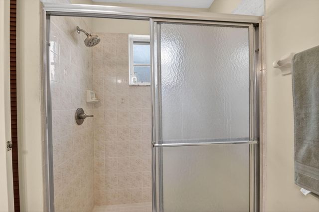 1080 Salmon Isle, Greenacres, FL 33413