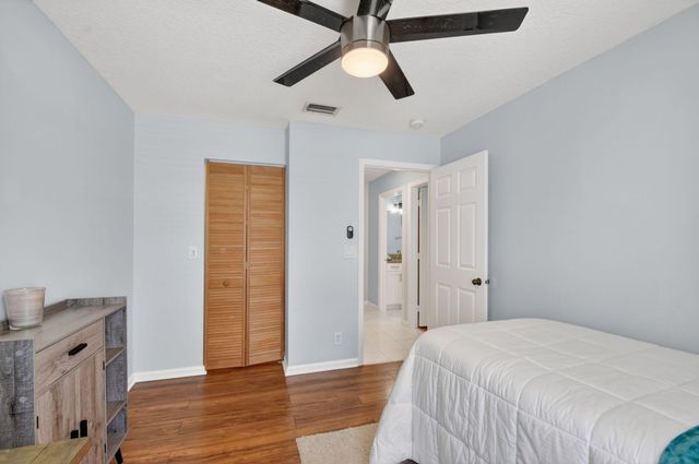 1080 Salmon Isle, Greenacres, FL 33413