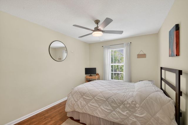 1080 Salmon Isle, Greenacres, FL 33413
