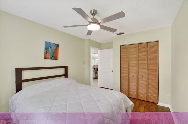 1080 Salmon Isle, Greenacres, FL 33413