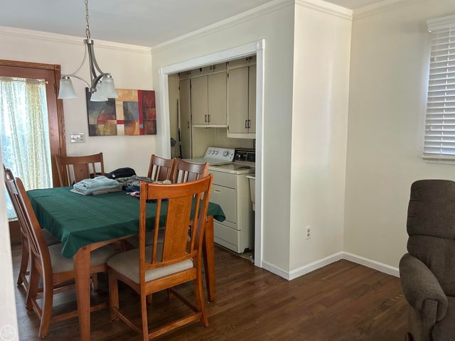 47630 Winthrop Street, Shelby Twp, MI 48317
