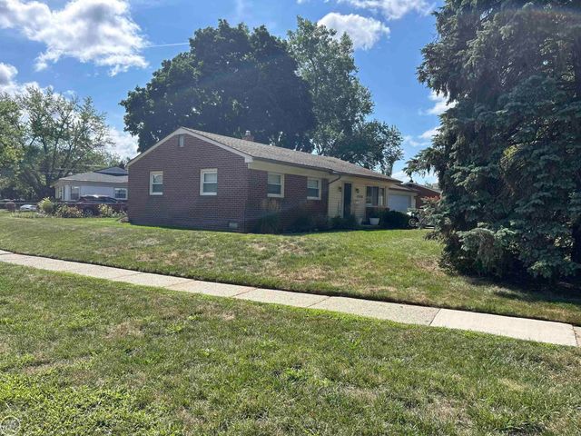 47630 Winthrop Street, Shelby Twp, MI 48317