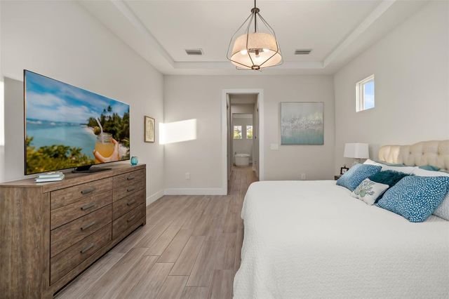 4677 ANTRIM DRIVE, Sarasota, FL 34240