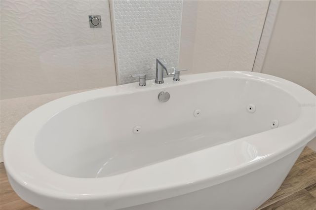 4677 ANTRIM DRIVE, Sarasota, FL 34240