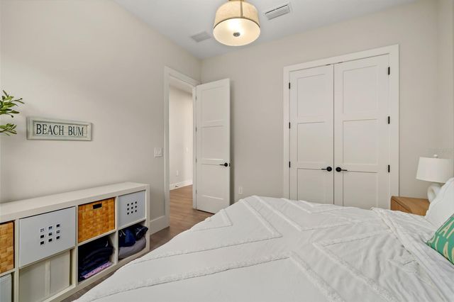 4677 ANTRIM DRIVE, Sarasota, FL 34240