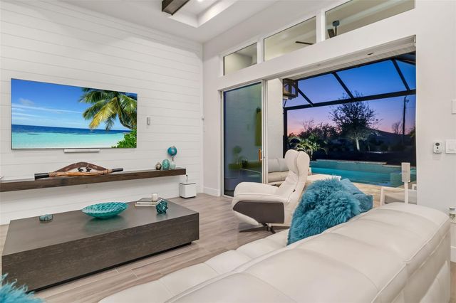 4677 ANTRIM DRIVE, Sarasota, FL 34240