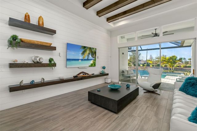 4677 ANTRIM DRIVE, Sarasota, FL 34240