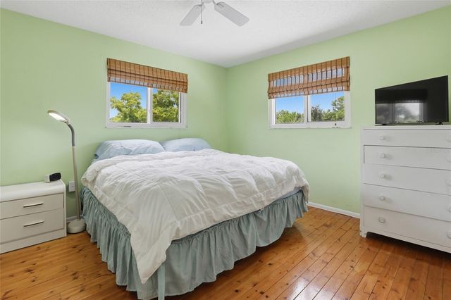 3036 HYDE PARK STREET, Sarasota, FL 34239