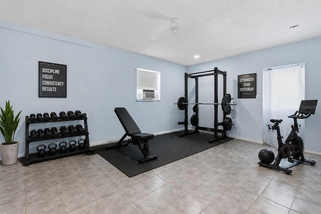 3036 HYDE PARK STREET, Sarasota, FL 34239