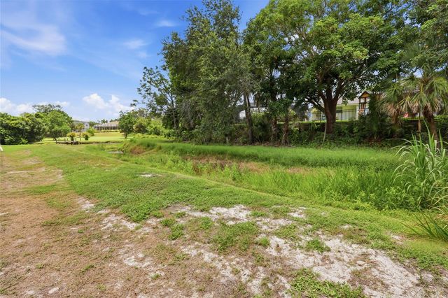 3036 HYDE PARK STREET, Sarasota, FL 34239
