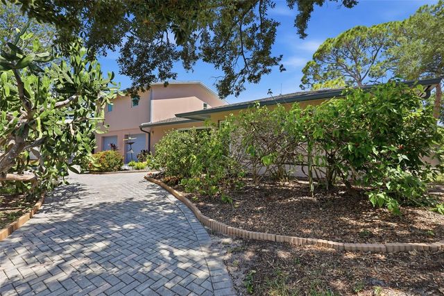 3036 HYDE PARK STREET, Sarasota, FL 34239