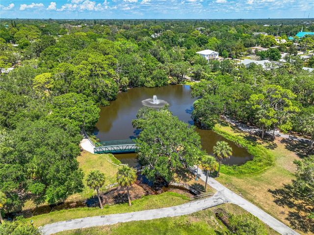 3036 HYDE PARK STREET, Sarasota, FL 34239