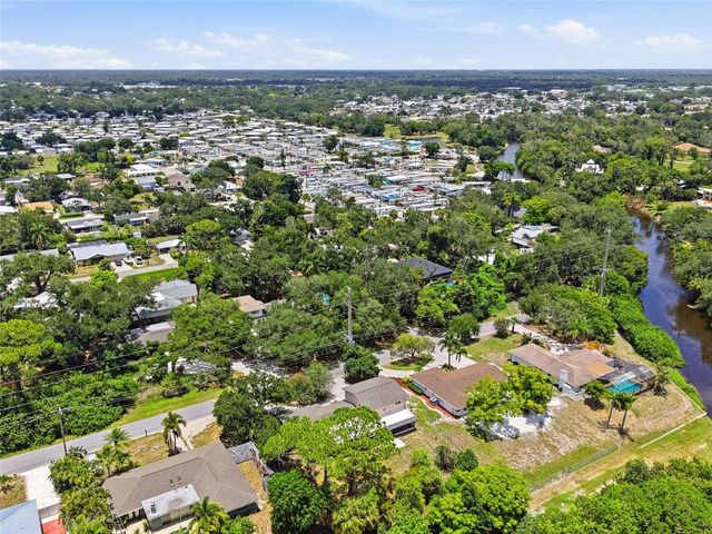 3036 HYDE PARK STREET, Sarasota, FL 34239