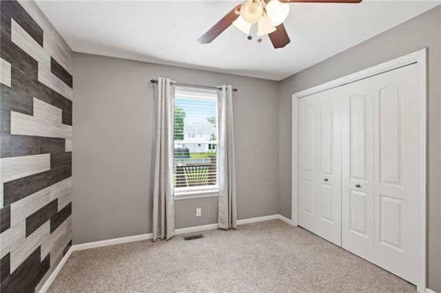 21607 W 51st Street, Shawnee, KS 66226
