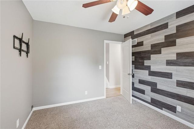 21607 W 51st Street, Shawnee, KS 66226