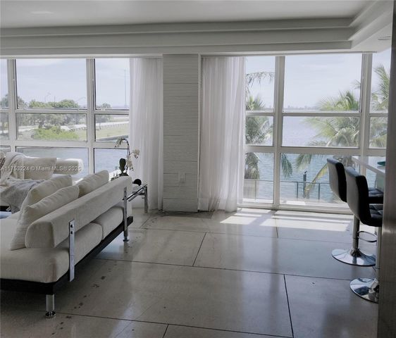 600 NE 36th St 218, Miami, FL 33137