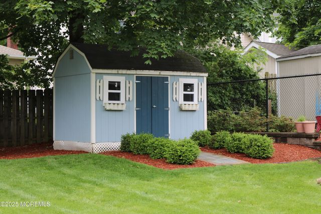 75 Sunrise Terrace, Cedar Grove, NJ 07009