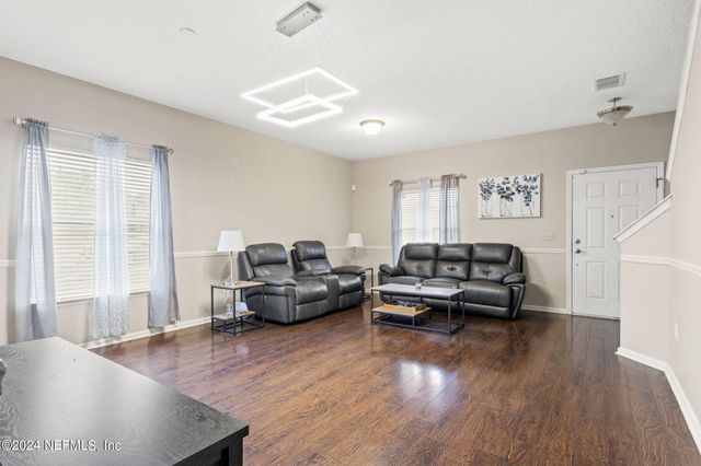 1545 HARVEST COVE Drive, Middleburg, FL 32068