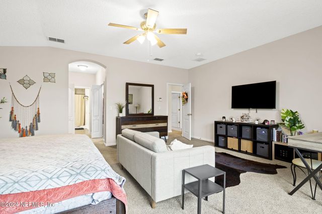 1545 HARVEST COVE Drive, Middleburg, FL 32068