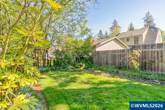 728 Wilbur St SE, Salem, OR 97302