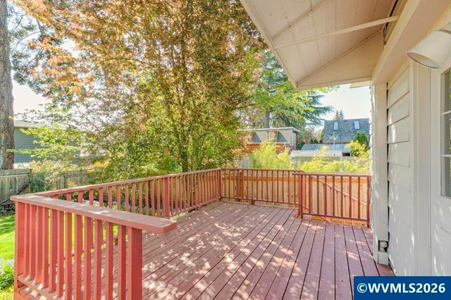 728 Wilbur St SE, Salem, OR 97302