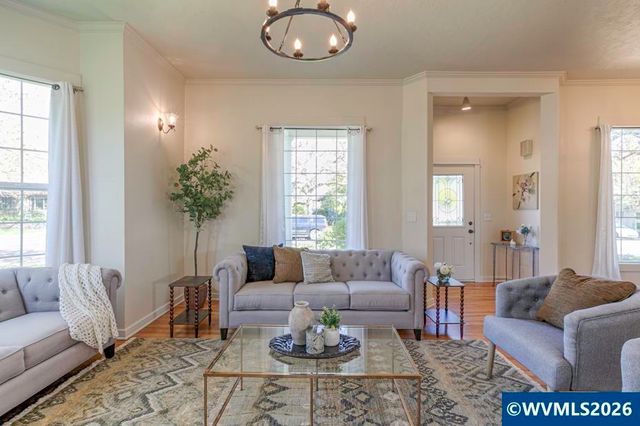 728 Wilbur St SE, Salem, OR 97302