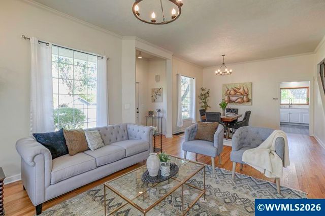 728 Wilbur St SE, Salem, OR 97302