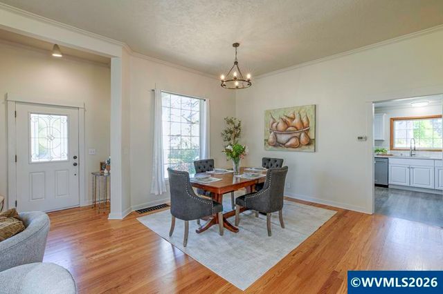 728 Wilbur St SE, Salem, OR 97302