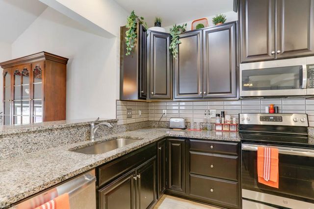 168 Patriots Walke DR, Suffolk, VA 23434