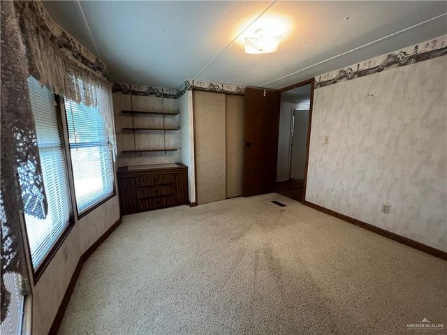 127 Yawn, Mission, TX 78572