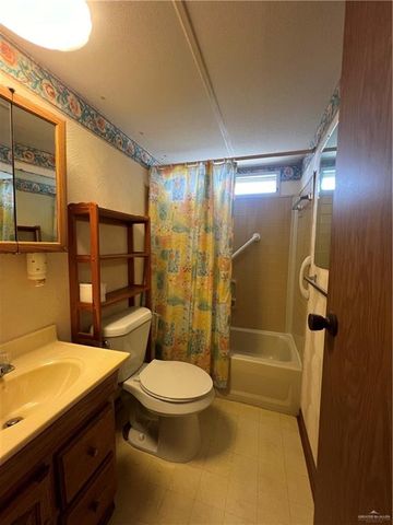 127 Yawn, Mission, TX 78572