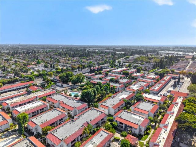 2521 W Sunflower D3, Santa Ana, CA 92704