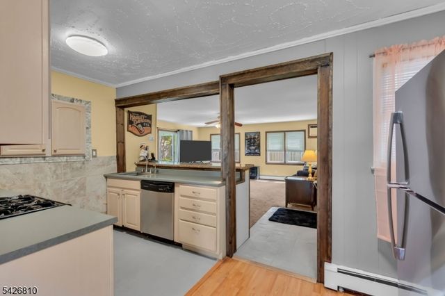 56 Adamsville Rd, Bridgewater Twp., NJ 08807