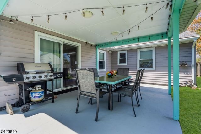 56 Adamsville Rd, Bridgewater Twp., NJ 08807