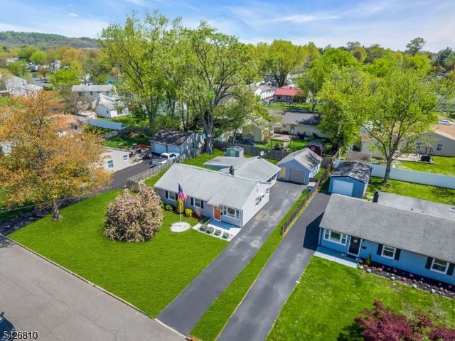 56 Adamsville Rd, Bridgewater Twp., NJ 08807