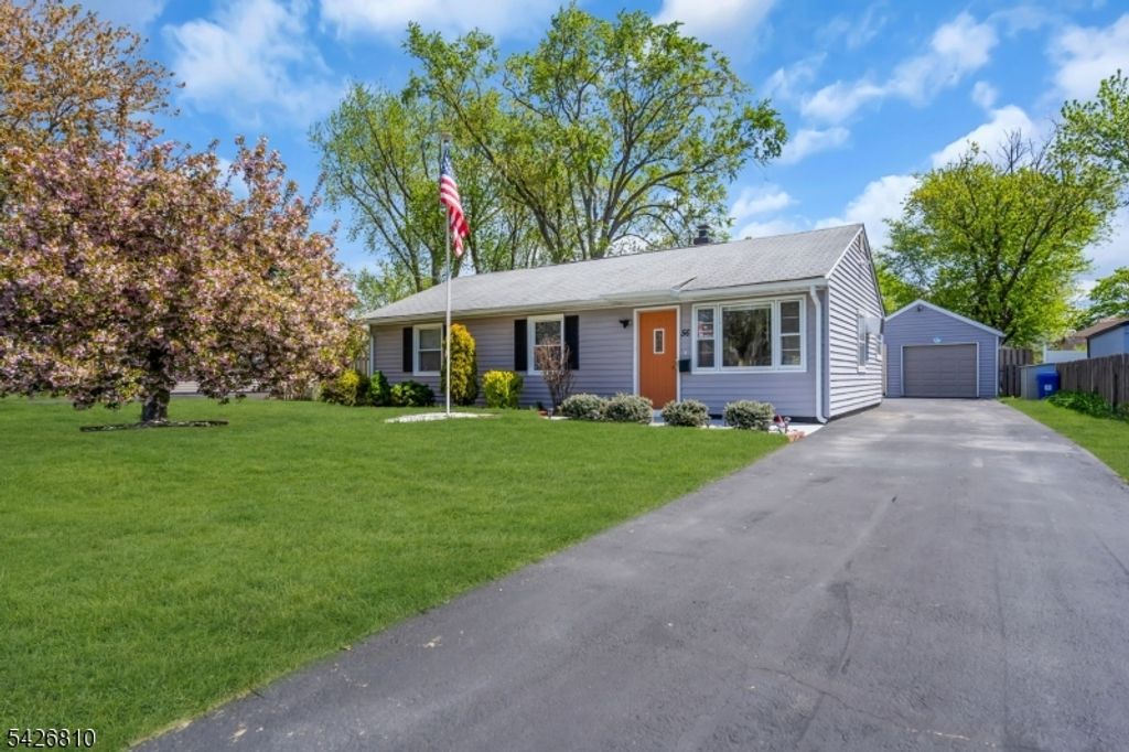 56 Adamsville Rd, Bridgewater Twp., NJ 08807