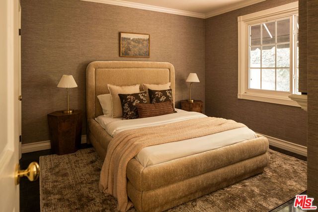 2533 Benedict Canyon Drive, Beverly Hills, CA 90210