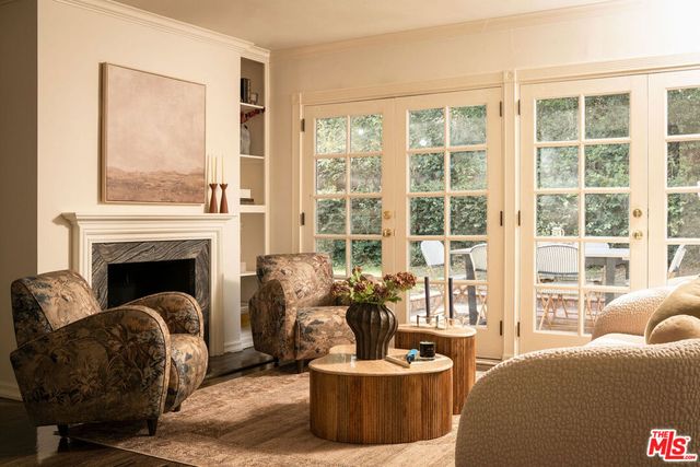 2533 Benedict Canyon Drive, Beverly Hills, CA 90210