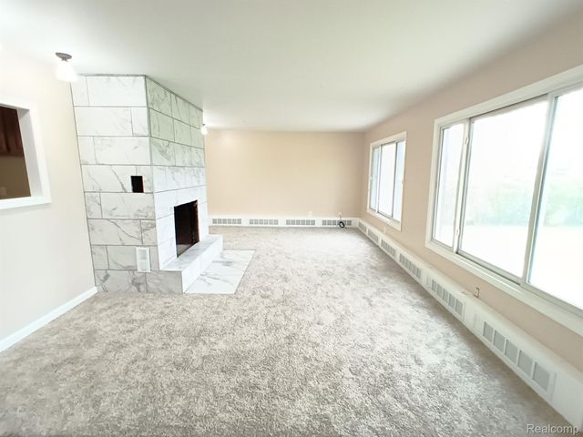 15870 ALLEN Road, Taylor, MI 48180