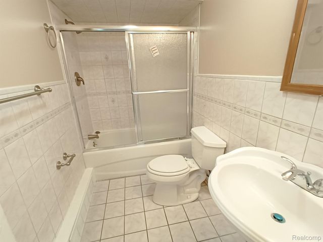 15870 ALLEN Road, Taylor, MI 48180