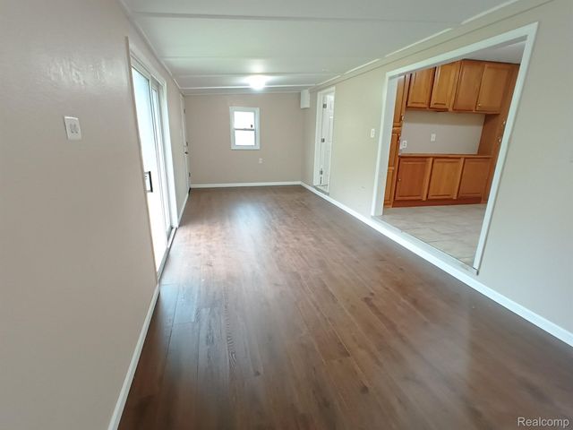 15870 ALLEN Road, Taylor, MI 48180