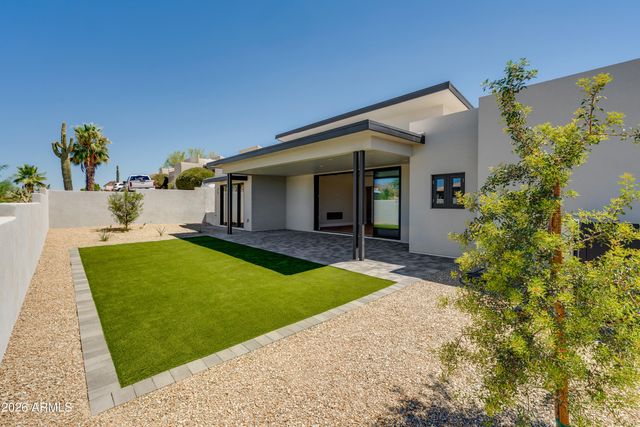 16348 E Arroyo Vista Drive A, Fountain Hills, AZ 85268