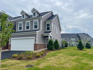 721 Dropseed Lane, Bolingbrook, IL 60490