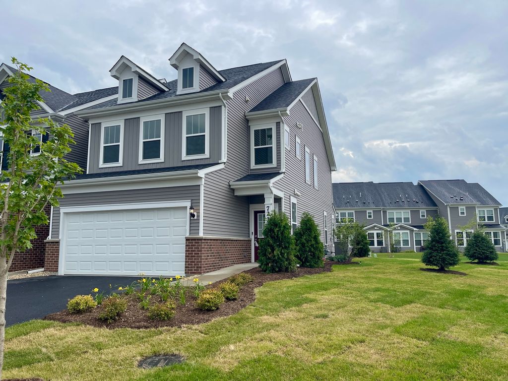 721 Dropseed Lane, Bolingbrook, IL 60490