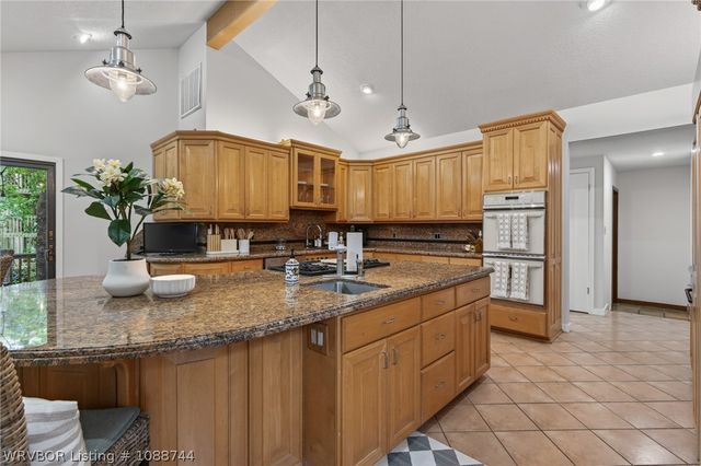 2709 Heather Oaks Way, Fort Smith, AR 72908